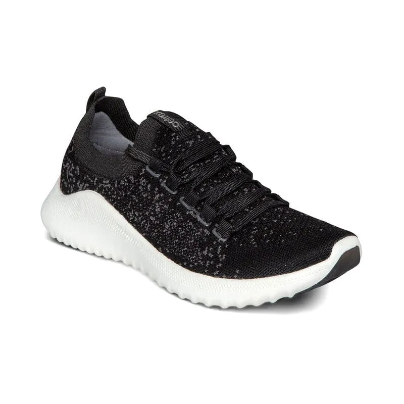 Aetrex Women's Carly Sneakers- Black