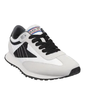 Back 70 Streetwear Neon Sneakers in Black
