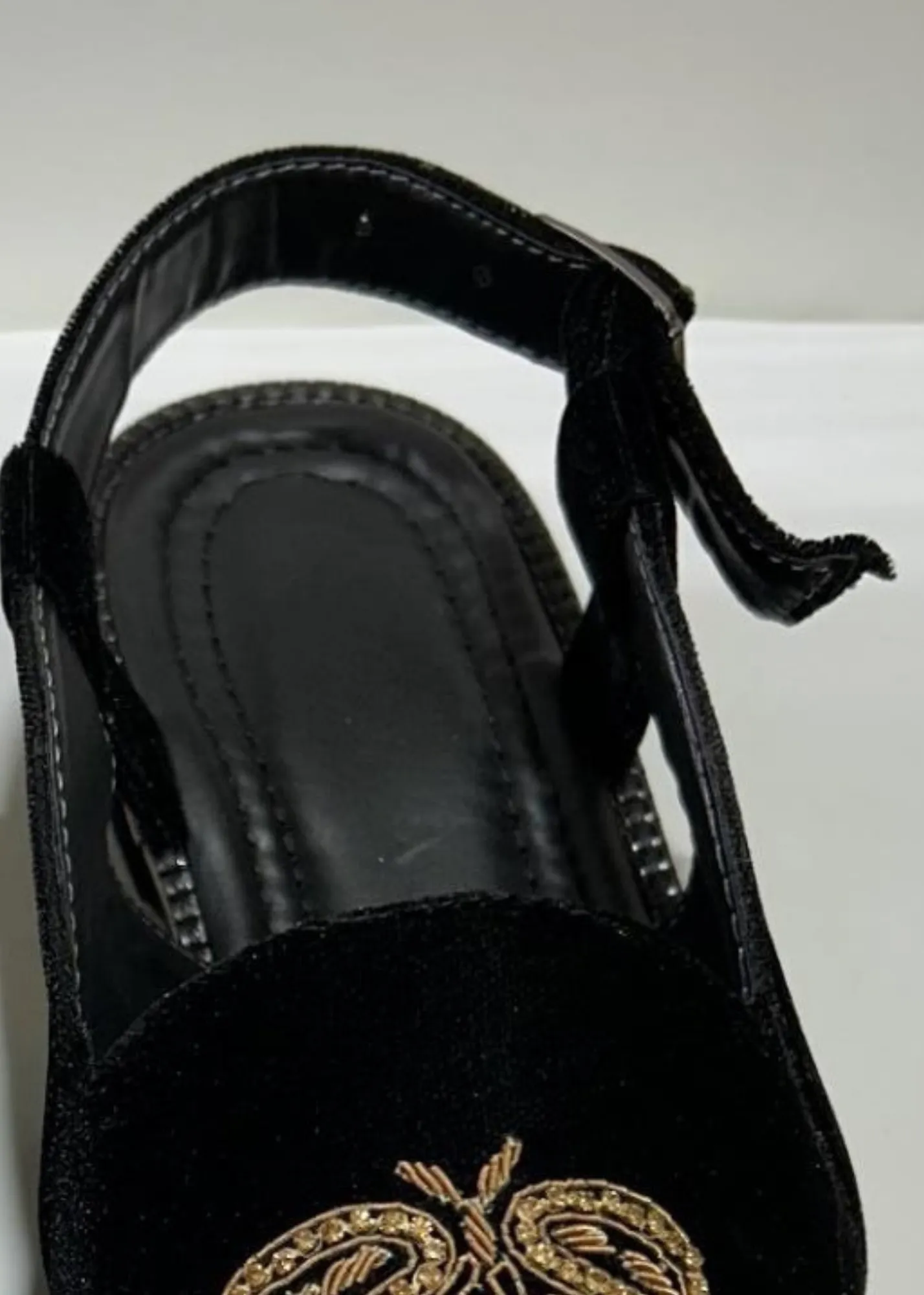 BLACKVELVET HAND EMB SANDLE FOR MEN