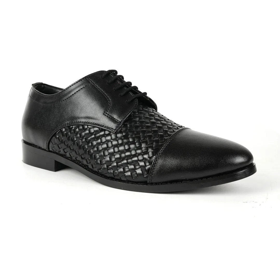 Monkstory Braided Captoe Lace-up Shoes - Black