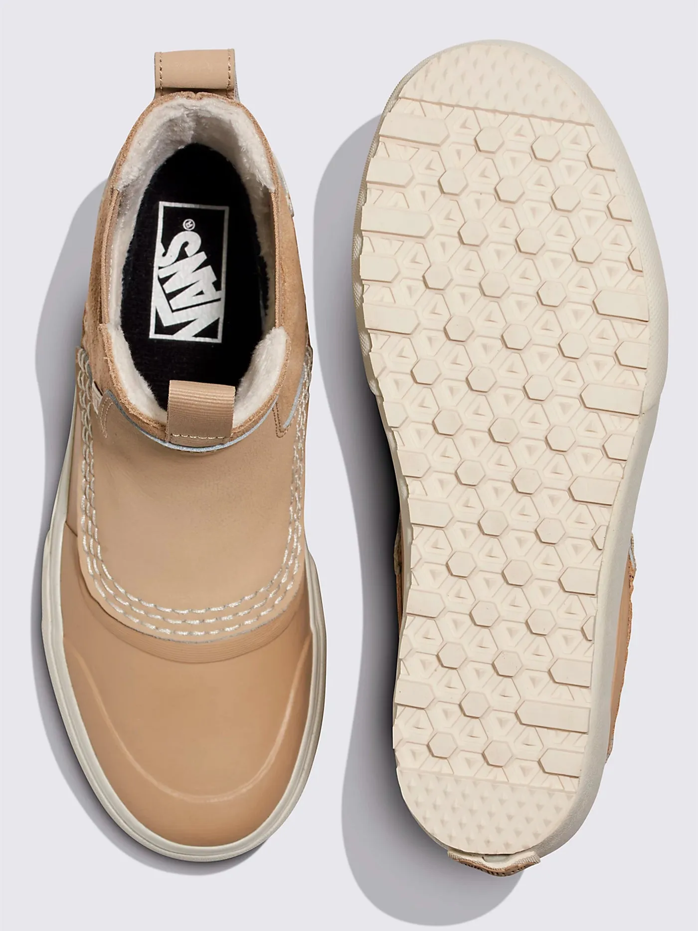 MTE Standard Mid Chelsea Waterproof Beige/Khaki Boots